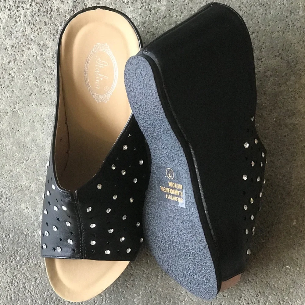 Italina Black Star Rhinestone Embellished Comfortable Chunky Platform Wedge Heel - Picture 8 of 9